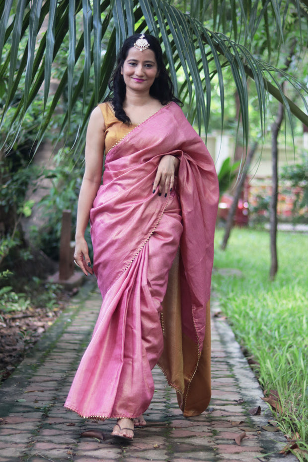 The Queen's Tiara (SAREE)