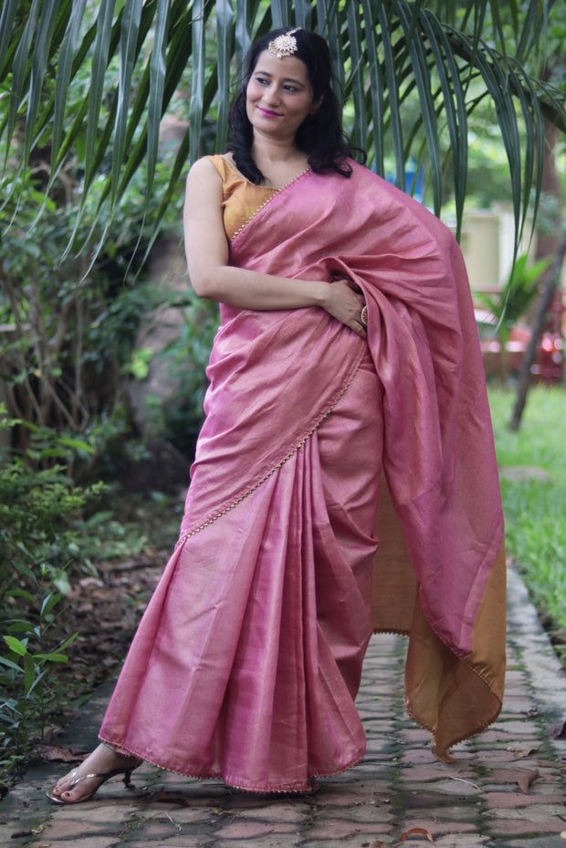 The Queen's Tiara (SAREE)