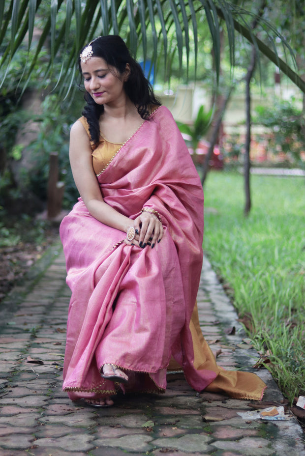 The Queen's Tiara (SAREE)