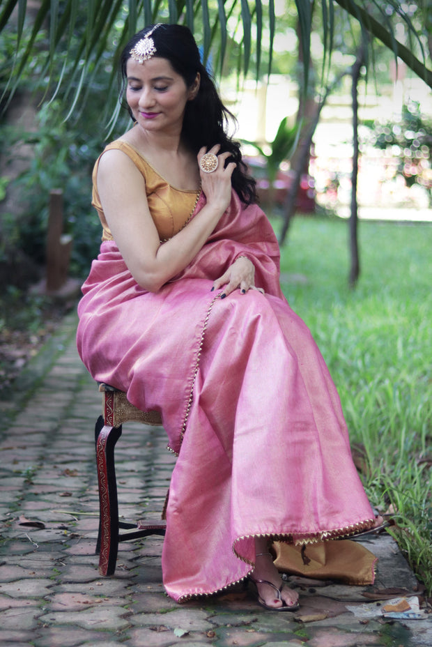 The Queen's Tiara (SAREE)