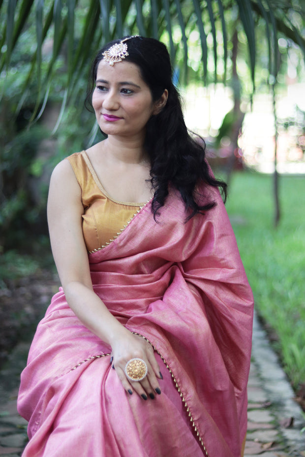 The Queen's Tiara (SAREE)