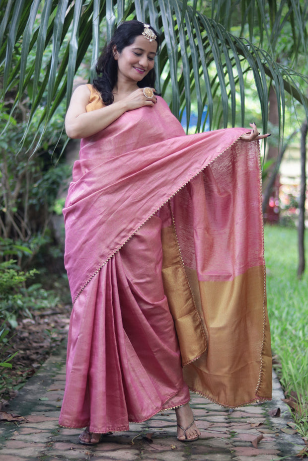The Queen's Tiara (SAREE)