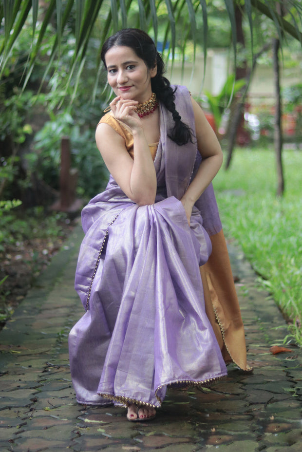The Queen's Necklace (SAREE)