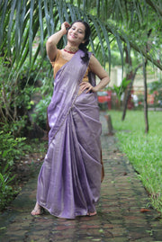 The Queen's Necklace (SAREE)