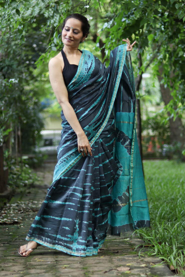 Night at Sea Shore (SAREE)
