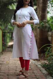 White Sapphire (KURTI)