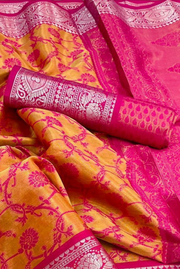 Muskaan (SAREE)