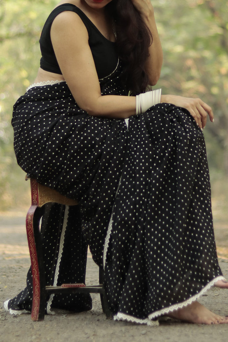 Yin (SAREE)