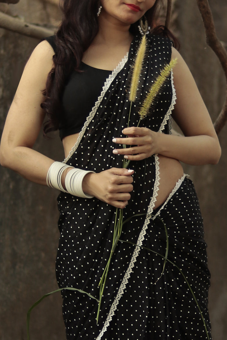 Yin (SAREE)