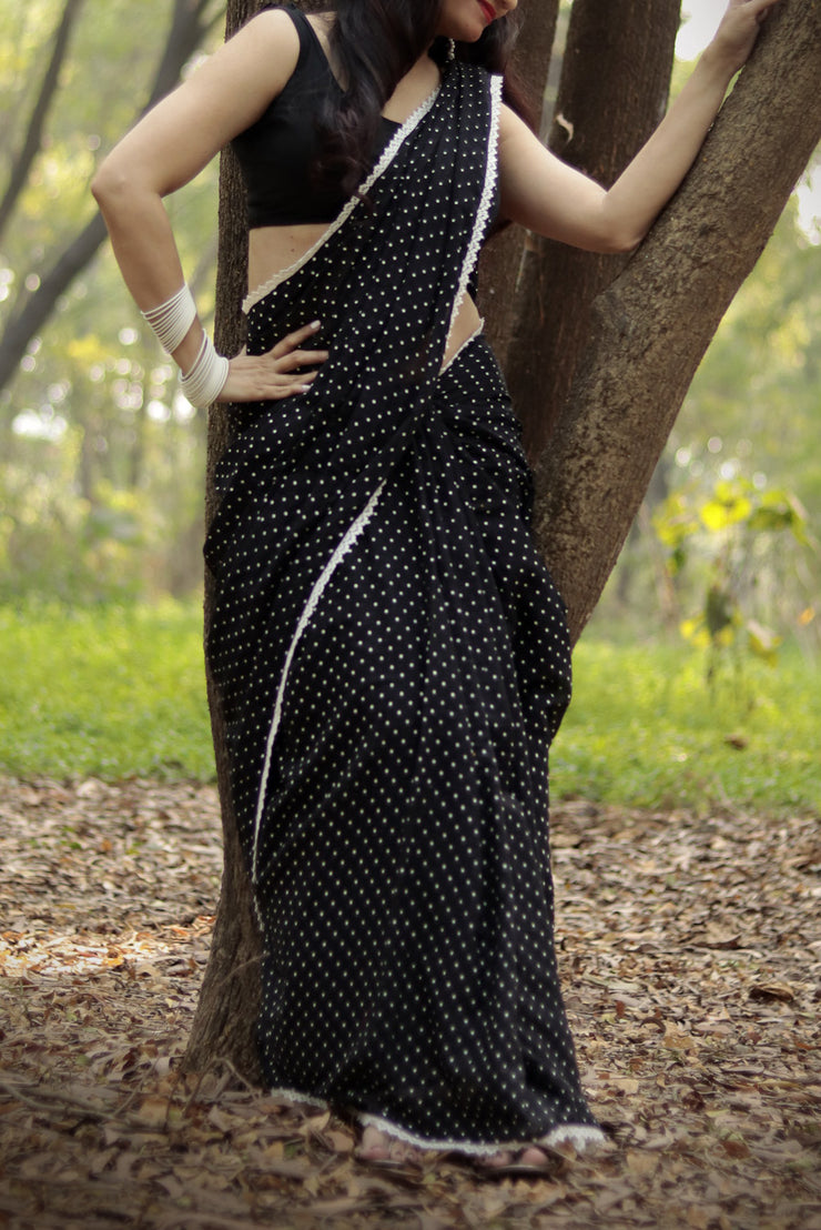 Yin (SAREE)