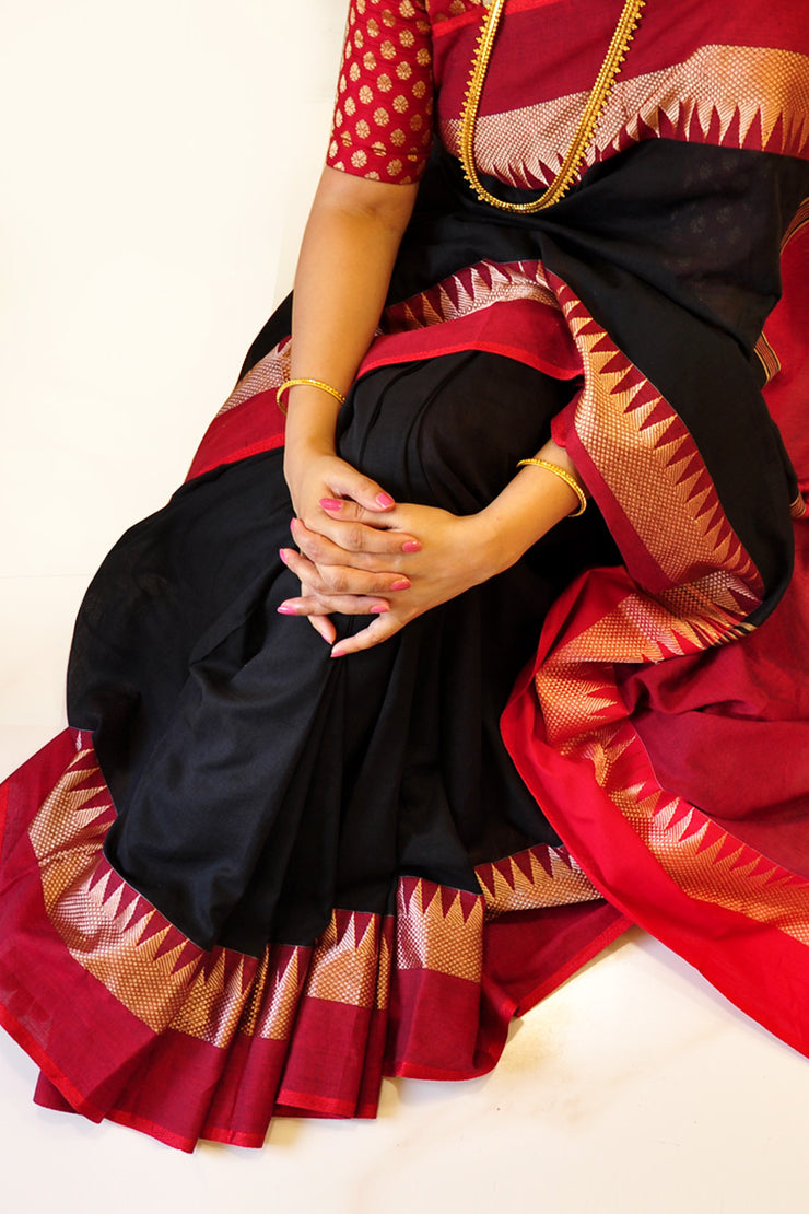 Black Pepper & Red Chilly (SAREE)